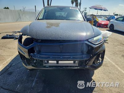 Piąte zdjęcie samochodu w środku: 2024 AUDI Q5 PREMIUM 40 VIN:WA1ABAFY1R2014325 - miniatura