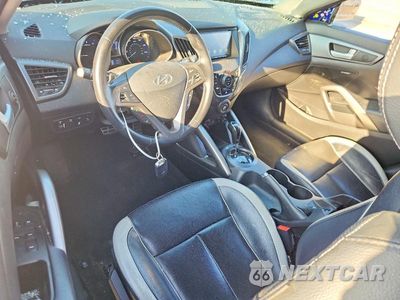 Zdjęcie 8 z 12 samochodu: 2015 HYUNDAI VELOSTER TURBO VIN:KMHTC6AE2FU216964 - miniatura