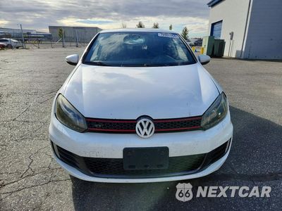 Piąte zdjęcie samochodu w środku: 2010 VOLKSWAGEN GTI VIN:WVWED7AJ1AW243731 - miniatura