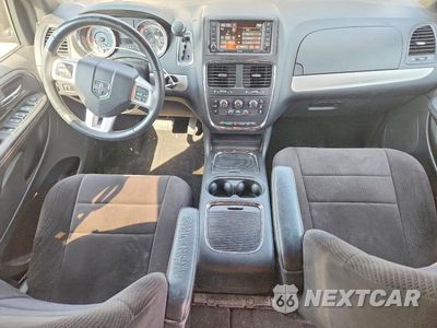 Zdjęcie 8 z 13 samochodu: 2014 DODGE GRAND CARAVAN SXT VIN:2C4RDGCG6ER114062 - miniatura