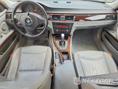 Zdjęcie 8 z 12 samochodu: 2011 BMW 328 XI SULEV VIN:WBAPK5G53BNN80533 - miniatura
