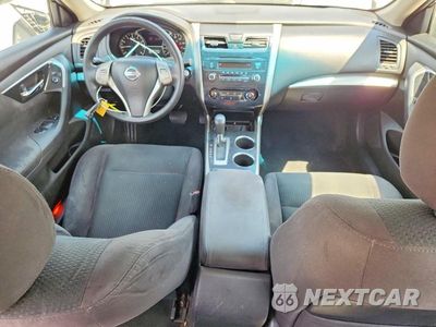Zdjęcie 8 z 12 samochodu: 2014 NISSAN ALTIMA 2.5 S VIN:1N4AL3AP6EC130935 - miniatura
