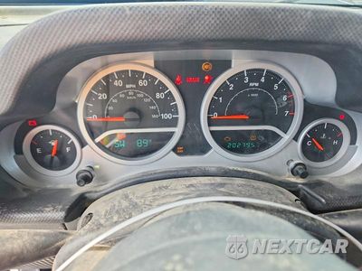Zdjęcie 9 z 14 samochodu: 2010 JEEP WRANGLER SPORT VIN:1J4AA2D1XAL205383 - miniatura