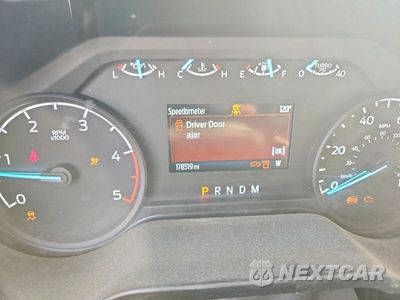 Zdjęcie 9 z 12 samochodu: 2023 FORD F-350 PICKUP VIN:1FD8W3HT1PEE15290 - miniatura