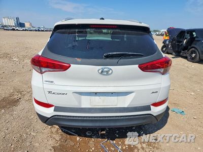 Zdjęcie 6 z 12 samochodu: 2017 HYUNDAI TUCSON SE VIN:KM8J3CA47HU501482 - miniatura