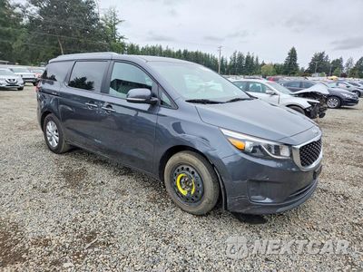Czwarte zdjęcie samochodu z boku: 2017 KIA SEDONA LX VIN:KNDMB5C1XH6282136 - miniatura