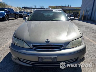 Piąte zdjęcie samochodu w środku: 2000 LEXUS ES 300 VIN:JT8BF28G9Y5077306 - miniatura