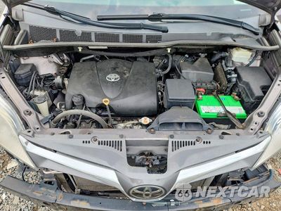 Zdjęcie 12 z 14 samochodu: 2019 TOYOTA SIENNA XLE 8-PASSENGER VIN:5TDYZ3DC7KS006733 - miniatura