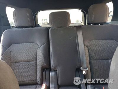 Zdjęcie 10 z 13 samochodu: 2017 FORD EXPLORER XLT VIN:1FM5K8D81HGB27577 - miniatura