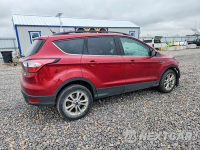 Trzecie zdjęcie samochodu z tyłu: 2018 FORD ESCAPE SEL VIN:1FMCU0HD3JUD04700 - miniatura