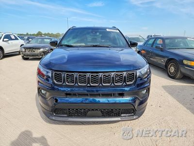 Piąte zdjęcie samochodu w środku: 2026 JEEP COMPASS LATITUDE VIN:3C4NJDBN8TT216253 - miniatura