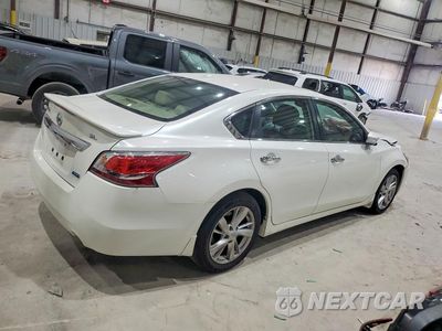 Trzecie zdjęcie samochodu z tyłu: 2014 NISSAN ALTIMA 2.5 SL VIN:1N4AL3AP5EC324680 - miniatura