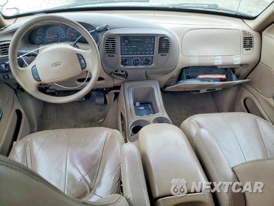 Zdjęcie 8 z 12 samochodu: 1999 FORD EXPEDITION VIN:1FMRU1767XLB43964 - miniatura