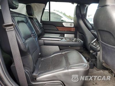 Zdjęcie 11 z 13 samochodu: 2019 LINCOLN NAVIGATOR RESERVE VIN:5LMJJ2LT7KEL09000 - miniatura
