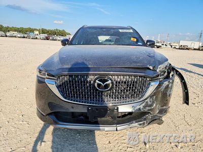 Piąte zdjęcie samochodu w środku: 2025 MAZDA CX-5 SIGNATURE VIN:JM3KFBXY6S0624815 - miniatura