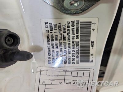 Zdjęcie 12 z 12 samochodu: 2018 HONDA CIVIC LX VIN:19XFC2F56JE204200 - miniatura