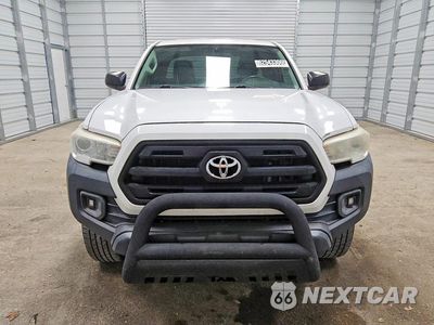 Piąte zdjęcie samochodu w środku: 2017 TOYOTA TACOMA SR VIN:5TFRX5GN3HX090720 - miniatura