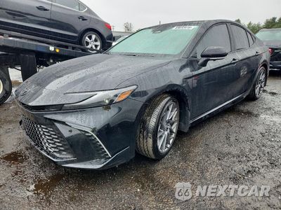 2026 TOYOTA CAMRY XSE 4T1DBADK9TU557995 - główne zdjęcie licytacji z USA - miniatura