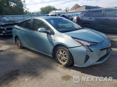 Czwarte zdjęcie samochodu z boku: 2016 TOYOTA PRIUS TWO VIN:JTDKBRFU5G3518552 - miniatura