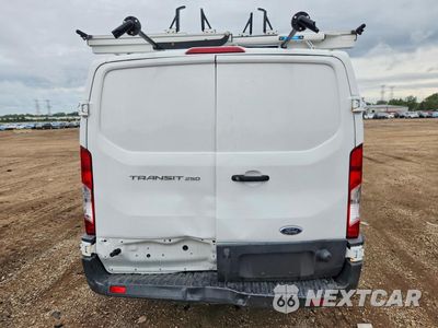 Zdjęcie 6 z 13 samochodu: 2018 FORD TRANSIT T-250 VIN:1FTYR2ZM1JKA95281 - miniatura