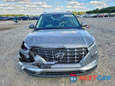 Piąte zdjęcie samochodu w środku: 2022 HYUNDAI VENUE SEL VIN:KMHRC8A32NU174637 - miniatura