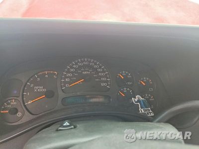 Zdjęcie 9 z 12 samochodu: 2005 CHEVROLET SILVERADO K2500 HEAVY DUTY VIN:1GCHK232X5F914413 - miniatura