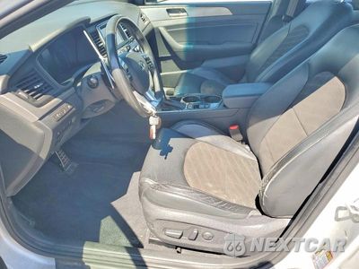 Zdjęcie 7 z 12 samochodu: 2019 HYUNDAI SONATA SPORT VIN:5NPE34AF6KH808236 - miniatura