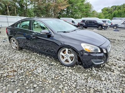 Czwarte zdjęcie samochodu z boku: 2012 VOLVO S60 T5 VIN:YV1622FS7C2044704 - miniatura
