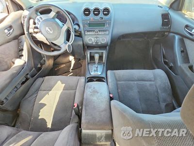Zdjęcie 8 z 13 samochodu: 2009 NISSAN ALTIMA 2.5 VIN:1N4AL21E79N472848 - miniatura