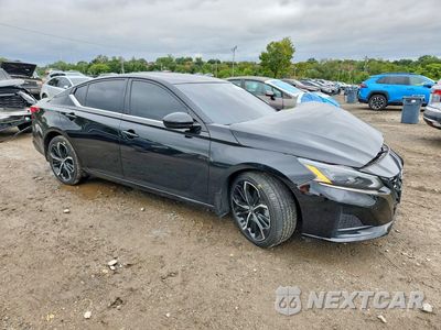 Czwarte zdjęcie samochodu z boku: 2023 NISSAN ALTIMA SR VIN:1N4BL4CV2PN372845 - miniatura
