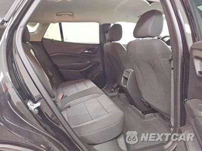 Zdjęcie 11 z 13 samochodu: 2026 CHEVROLET TRAX LS VIN:KL77LFEP4TC097816 - miniatura