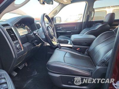 Zdjęcie 7 z 12 samochodu: 2018 RAM 1500 LARAMIE VIN:1C6RR7NT8JS160102 - miniatura