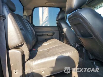Zdjęcie 10 z 12 samochodu: 2011 CHEVROLET SILVERADO K1500 LT VIN:3GCPKSE32BG391271 - miniatura