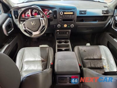 Zdjęcie 8 z 12 samochodu: 2008 HONDA RIDGELINE RTL VIN:2HJYK16588H523369 - miniatura
