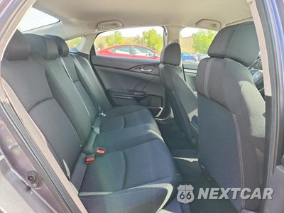 Zdjęcie 10 z 12 samochodu: 2019 HONDA CIVIC LX VIN:19XFC2F68KE039065 - miniatura