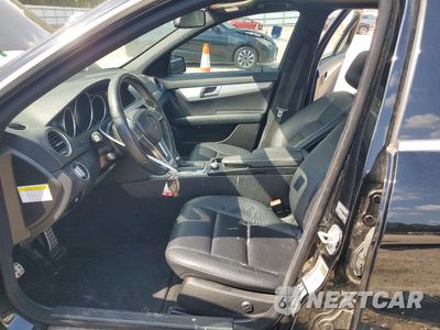 Zdjęcie 7 z 12 samochodu: 2013 MERCEDES-BENZ C 300 4MATIC VIN:WDDGF8AB8DG098807 - miniatura