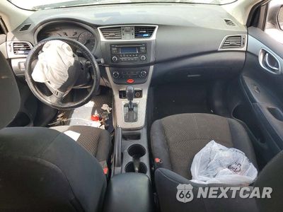 Zdjęcie 8 z 13 samochodu: 2015 NISSAN SENTRA S VIN:3N1AB7AP6FY219596 - miniatura