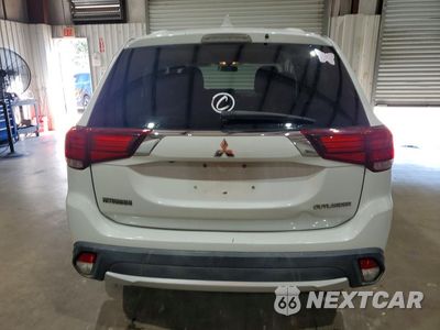 Zdjęcie 6 z 12 samochodu: 2018 MITSUBISHI OUTLANDER ES VIN:JA4AD2A38JZ015138 - miniatura