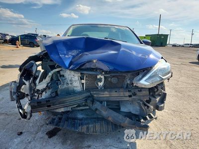 Piąte zdjęcie samochodu w środku: 2017 NISSAN SENTRA SV VIN:3N1AB7AP9HL647727 - miniatura
