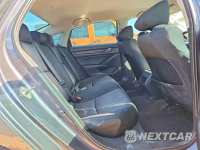 Zdjęcie 10 z 12 samochodu: 2018 HONDA ACCORD LX VIN:1HGCV1F11JA076005 - miniatura