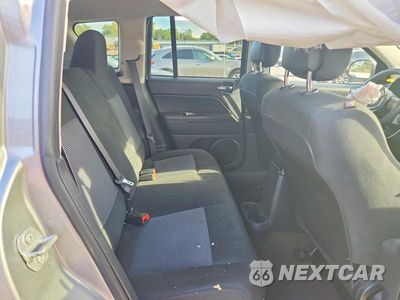 Zdjęcie 10 z 12 samochodu: 2016 JEEP COMPASS SPORT VIN:1C4NJCBA5GD664761 - miniatura