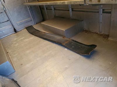 Zdjęcie 13 z 14 samochodu: 2012 FORD ECONOLINE E350 SUPER DUTY CHASSIS VIN:1FC3E3KL1CDA78212 - miniatura