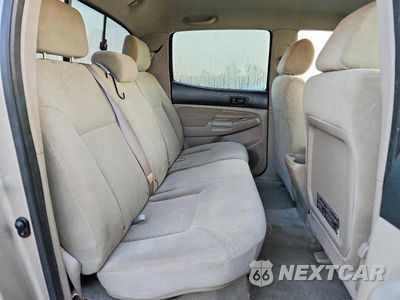 Zdjęcie 10 z 12 samochodu: 2005 TOYOTA TACOMA DOUBLE CAB PRERUNNER LONG BED VIN:5TEKU72N25Z031563 - miniatura