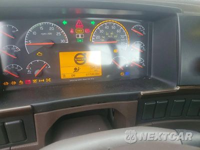 Zdjęcie 7 z 11 samochodu: 2016 VOLVO VNL SEMI TRUCK VIN:4V4N39TG0GN965498 - miniatura
