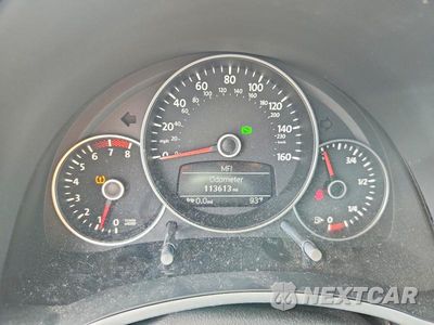 Zdjęcie 9 z 12 samochodu: 2012 VOLKSWAGEN BEETLE TURBO VIN:3VWVA7ATXCM660520 - miniatura