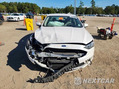 Piąte zdjęcie samochodu w środku: 2017 FORD FUSION SE VIN:3FA6P0HD5HR332806 - miniatura