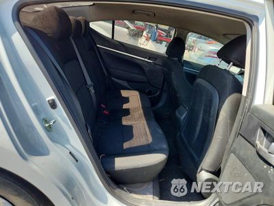 Zdjęcie 10 z 12 samochodu: 2020 HYUNDAI ELANTRA SE VIN:5NPD74LF0LH610332 - miniatura