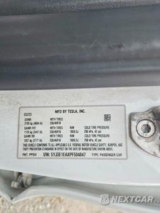 Zdjęcie 12 z 12 samochodu: 2023 TESLA MODEL 3 VIN:5YJ3E1EAXPF504847 - miniatura