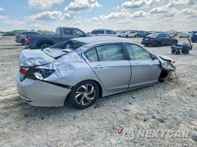 Trzecie zdjęcie samochodu z tyłu: 2017 HONDA ACCORD LX VIN:1HGCR2F30HA030123 - miniatura