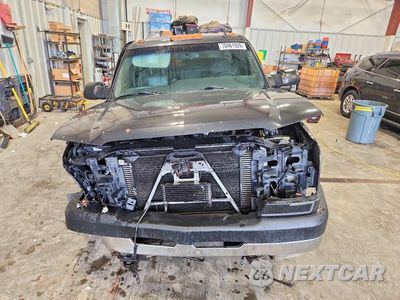 Piąte zdjęcie samochodu w środku: 2004 CHEV SILVERADO VIN:1GCJC33134F111159 - miniatura